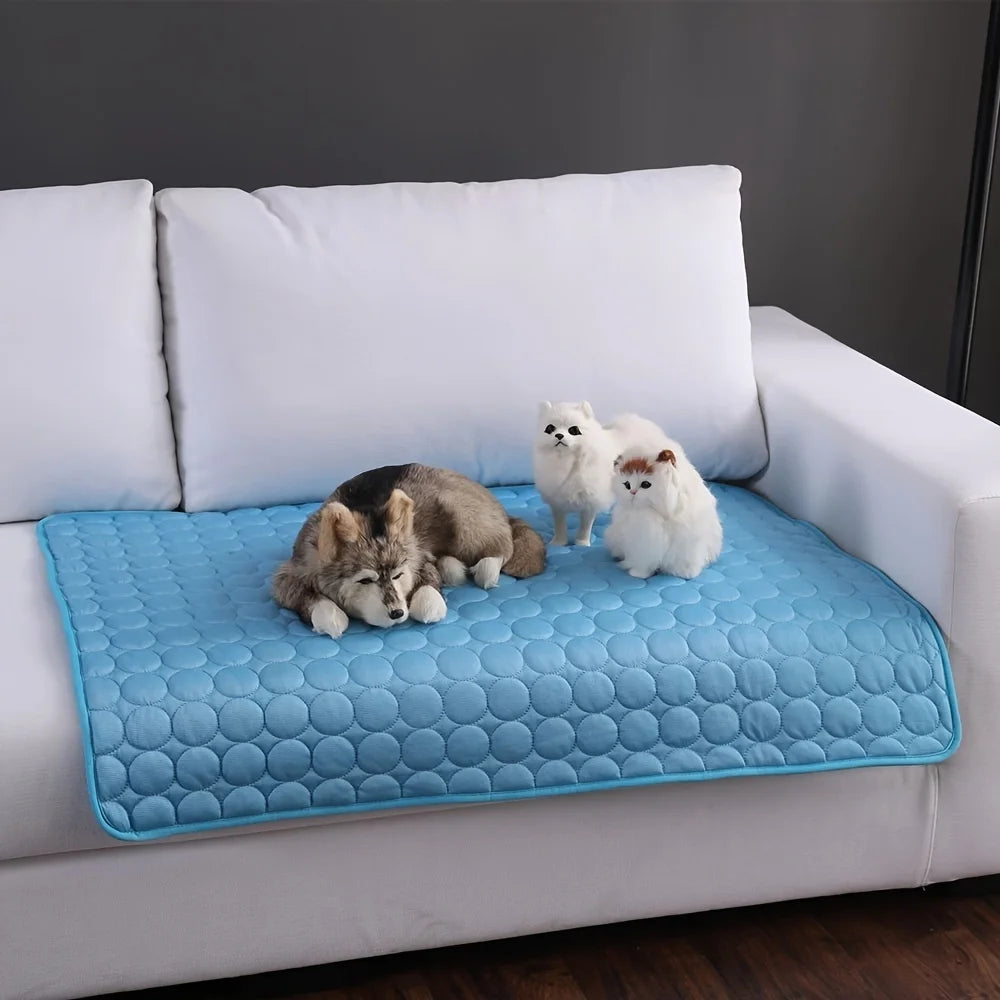 Dog Cooling Mat – Summer Pet Ice Pad for Dogs & Cats